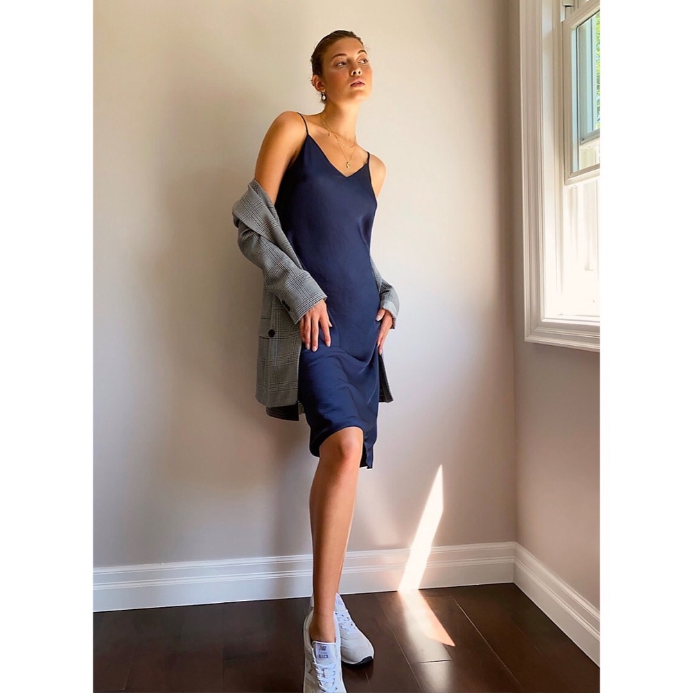 Aritizia Wilfred only slip dress in black